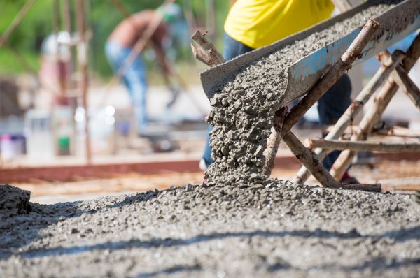 Backyard Concrete Pouring in Metairie