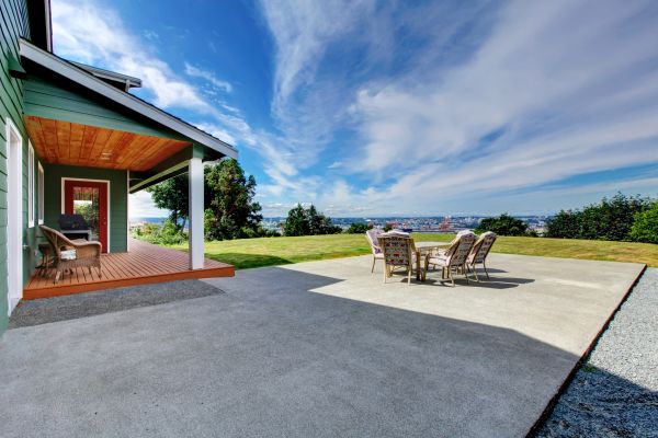 Backyard Concrete Paving in Metairie