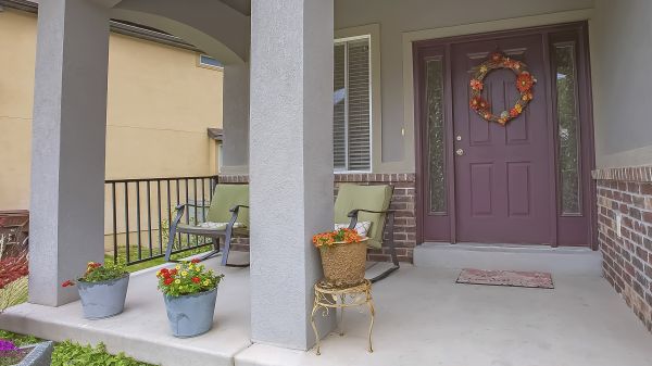 Cost of Porch Concrete Laying in Metairie