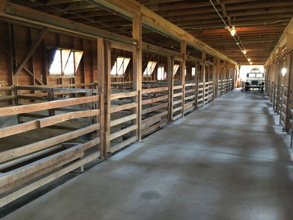 Cost of Barn Floor Pouring in Metairie