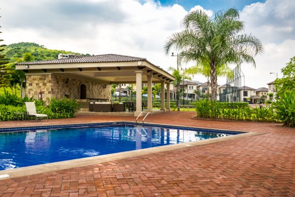 Pool Area Enlargement in Metairie